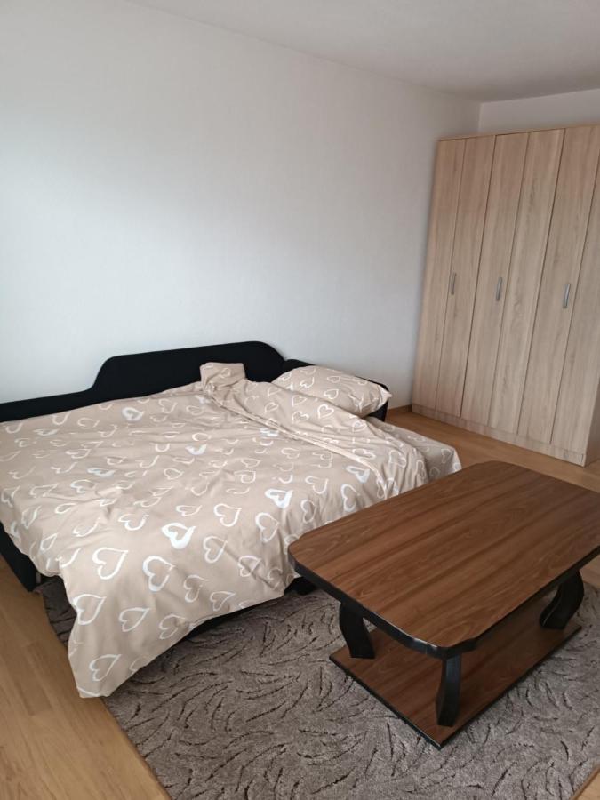 2Bdr Apt With Balcony With View- Free Parking Hotel Sarajevo Ngoại thất bức ảnh